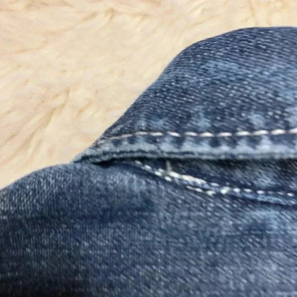 Carter’s Long Sleeved  Collared Jean Shirt Size 3T - Picture 16 of 16